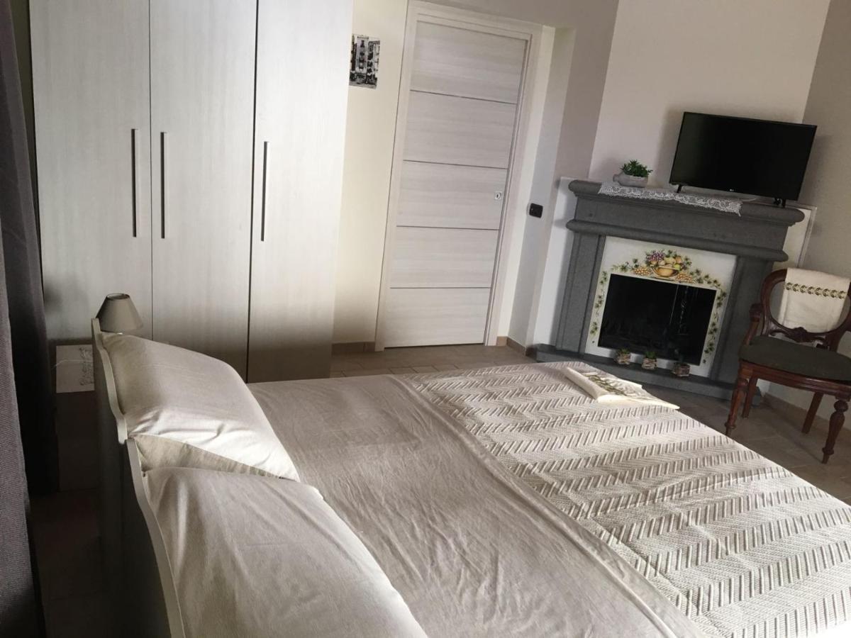 ポンペイ Nonna Laura Bed & Breakfast エクステリア 写真