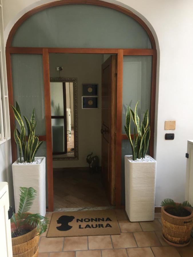 ポンペイ Nonna Laura Bed & Breakfast エクステリア 写真